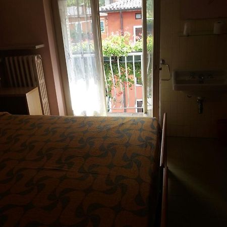 Albergo Alla Rocca 加尔达 外观 照片
